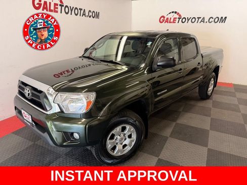 Used 2014 Toyota Tacoma 4x4 Double Cab w/ SR5 Package image 1