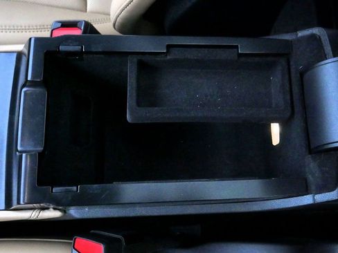 Used 2020 Lincoln Corsair Reserve w/ Equipment Group 201A image 47