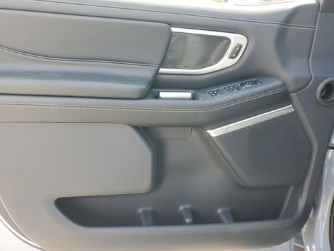 New 2026 Ford Expedition Platinum w/ Stealth Performance Package image 13