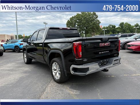 Used 2022 GMC Sierra 1500 SLT w/ SLT Convenience Package AWD/4WD image 8