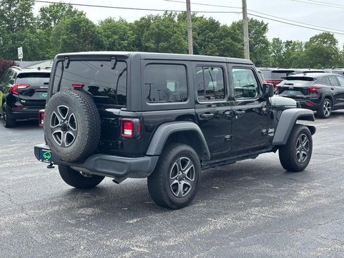 Used 2019 Jeep Wrangler Unlimited Sport S AWD/4WD image 5