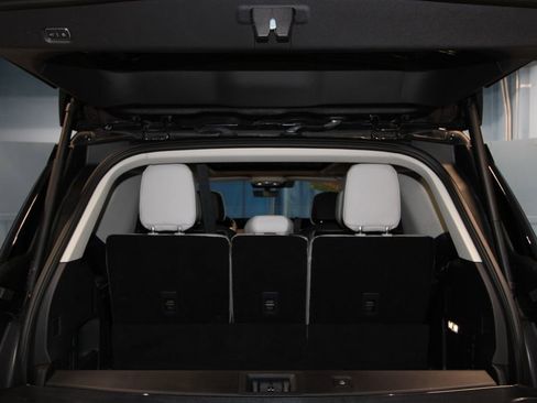 Used 2025 Lincoln Navigator Reserve image 42