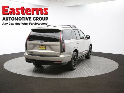 Used 2024 Cadillac Escalade Sport Platinum w/ LPO, ONYX Package image 44