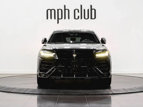 Used 2021 Lamborghini Urus image 9