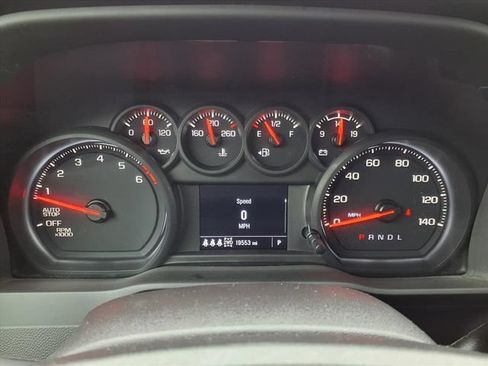 Used 2025 Chevrolet Silverado 1500 Custom Trail Boss AWD/4WD image 8