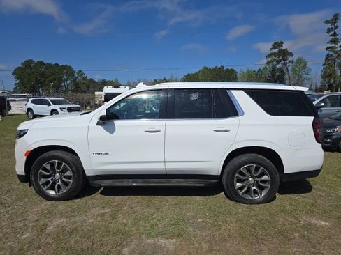 Used 2023 Chevrolet Tahoe LT w/ Luxury Package image 2