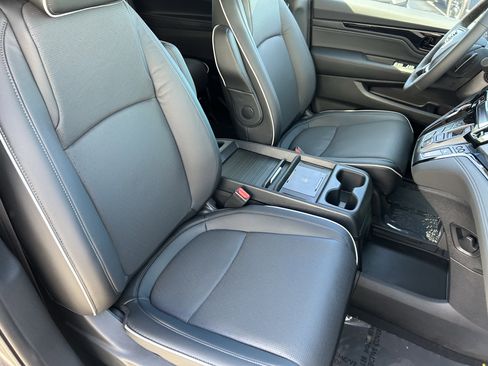 New 2026 Honda Odyssey Elite image 10