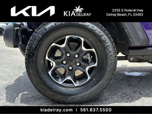 Used 2023 Jeep Wrangler Unlimited Rubicon 4xe w/ Cold Weather Group AWD/4WD image 36