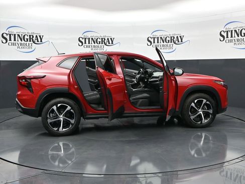 Used 2026 Chevrolet Trax RS image 27
