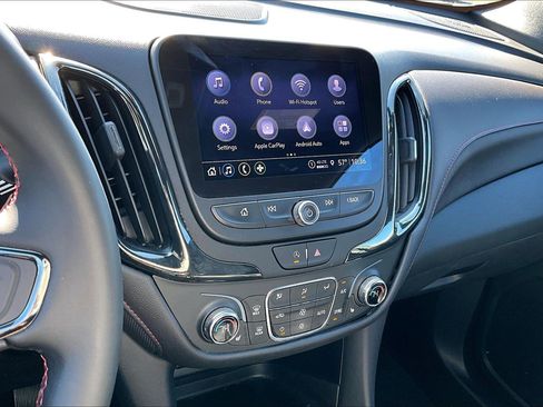 Used 2023 Chevrolet Equinox RS w/ RS Leather Package image 23