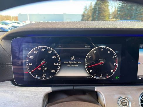 Used 2018 Mercedes-Benz E 400 4MATIC Coupe image 22