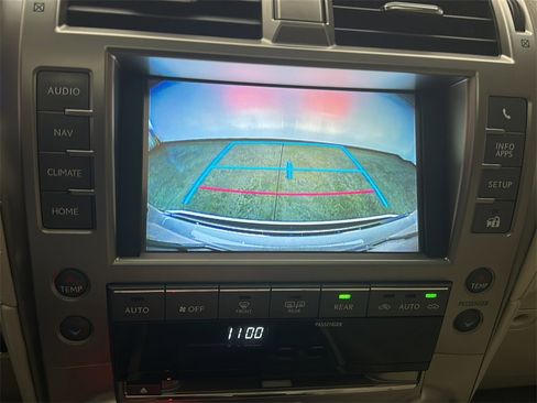 Used 2018 Lexus GX 460 Premium w/ Premium Package image 29