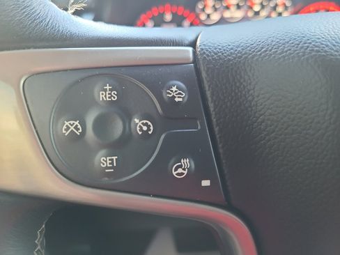 Used 2015 GMC Yukon XL Denali w/ Premium Package image 24