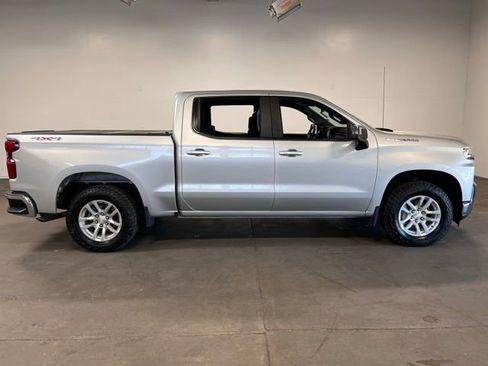 Used 2020 Chevrolet Silverado 1500 LT w/ All-Star Edition image 2
