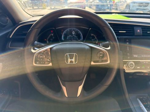 Used 2016 Honda Civic EX image 10