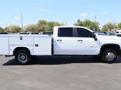 Used 2020 Chevrolet Silverado 3500 W/T w/ WT Convenience Package AWD/4WD image 10