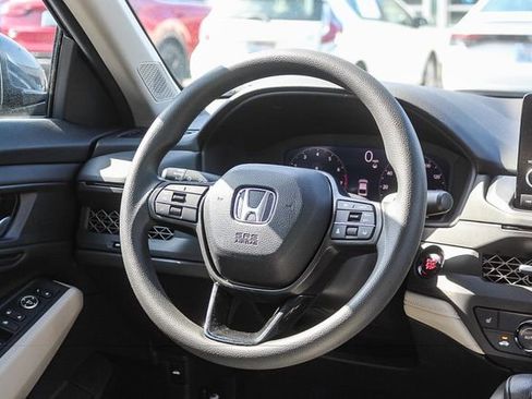 Used 2024 Honda Accord EX image 21