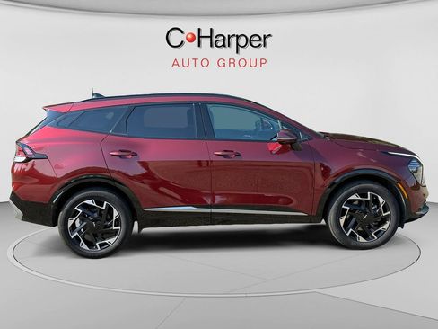 Used 2024 Kia Sportage SX AWD/4WD image 2