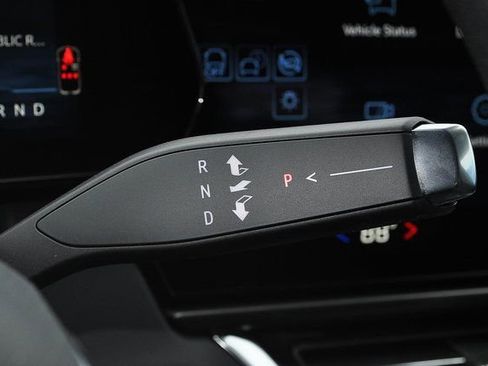 New 2026 Chevrolet Equinox EV LT image 20