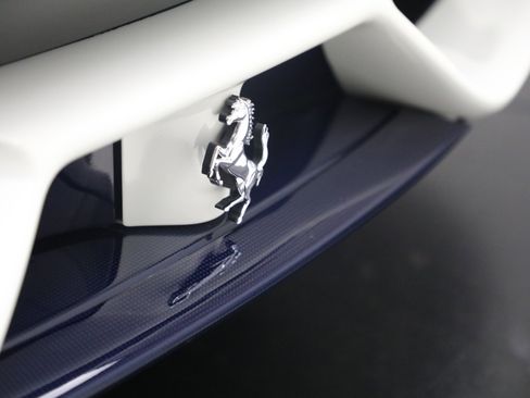 Certified 2015 Ferrari 458 Speciale A image 41