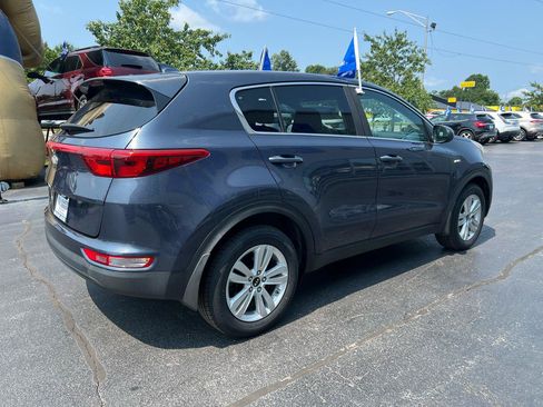 Used 2018 Kia Sportage LX AWD/4WD image 6