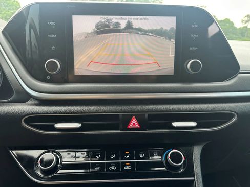 Used 2022 Hyundai Sonata SE FWD image 15