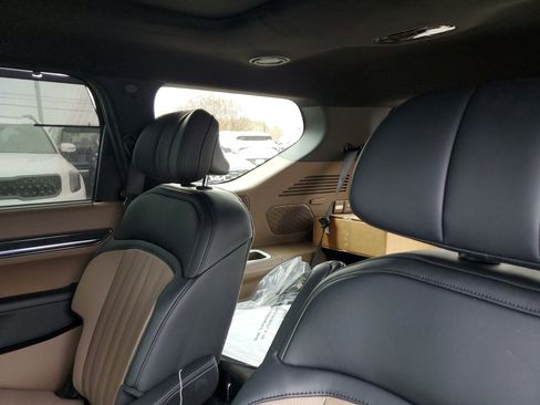 New 2026 Kia EV9 GT-Line image 9