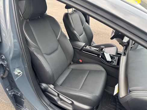 Used 2024 Toyota Prius Limited image 14