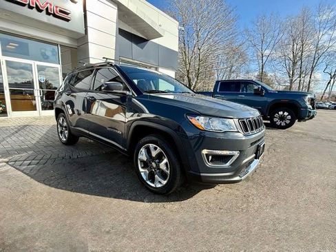 Used 2018 Jeep Compass Limited w/ Navigation Group image 4
