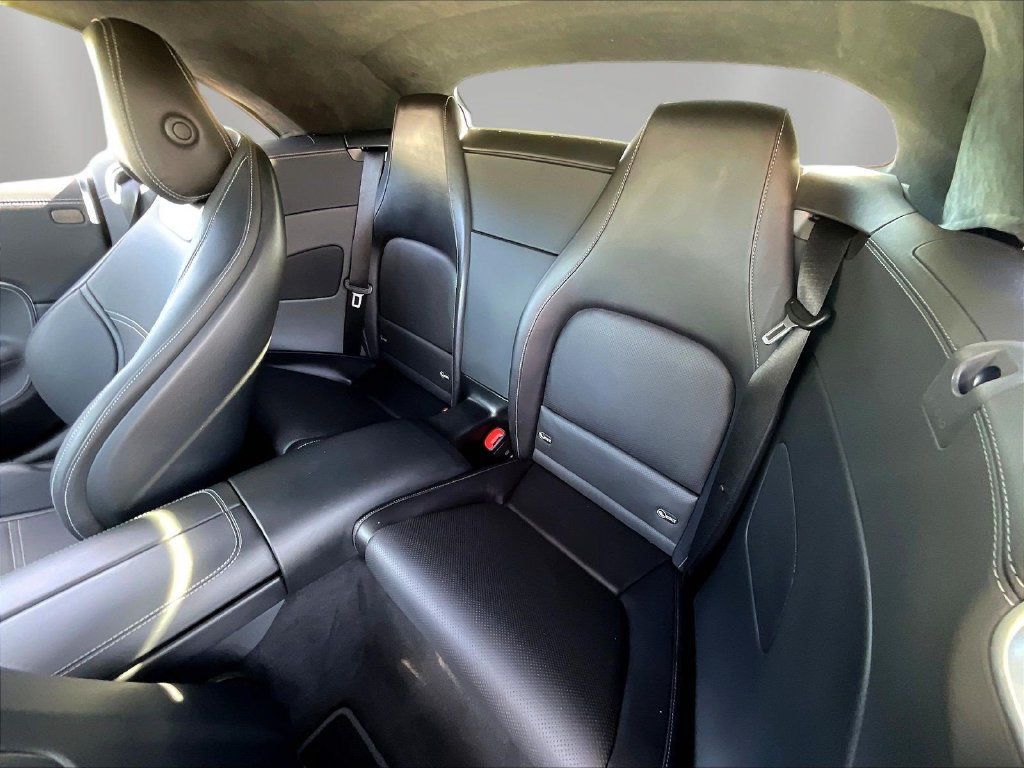 Certified 2022 Mercedes-Benz SL 63 AMG 4MATIC w/ Driver Assistance Package image 23