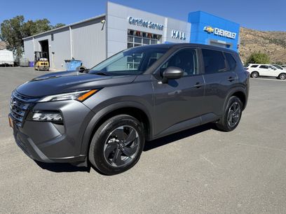 Used 2024 Nissan Rogue SV