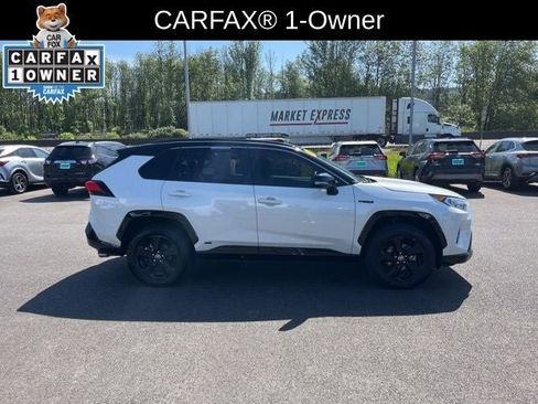 Used 2021 Toyota RAV4 XSE AWD/4WD image 4