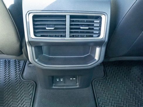 New 2026 Volkswagen Atlas Cross Sport SE image 37