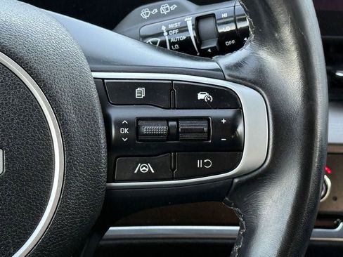 Used 2023 Kia Sportage EX AWD/4WD image 22