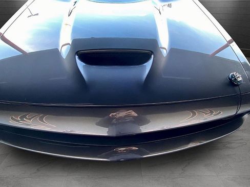 Used 2017 Dodge Challenger SRT w/ Technology Group image 36