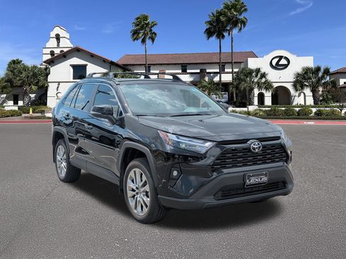 Used 2025 Toyota RAV4 XLE Premium FWD image 1