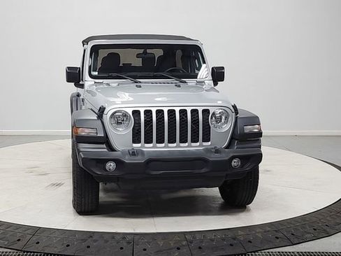 Used 2024 Jeep Wrangler Sport AWD/4WD image 2