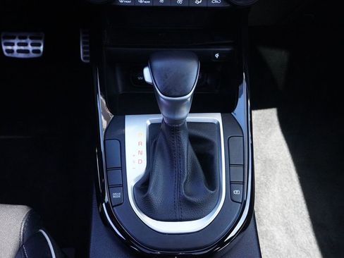 Used 2023 Kia Forte GT-Line w/ GT-Line Premium Package FWD image 41