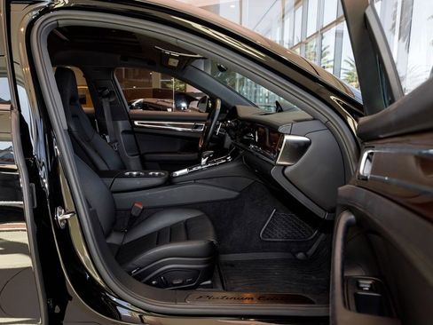 Used 2023 Porsche Panamera Platinum Edition RWD image 12