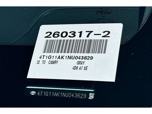 Used 2022 Toyota Camry SE image 15