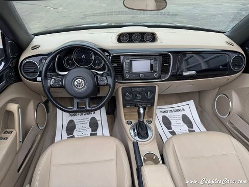 Used 2014 Volkswagen Beetle TDI image 16