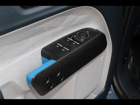 New 2025 Ford Maverick XLT w/ Equipment Group 301A image 18