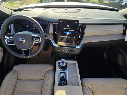 New 2026 Volvo XC90 B6 Ultra w/ Protection Package Premier AWD/4WD image 19