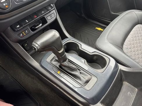 Used 2015 Chevrolet Colorado Z71 image 24