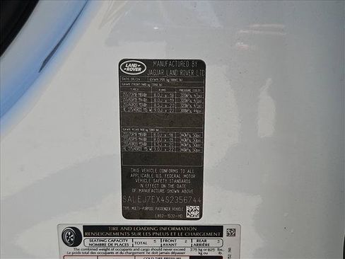 Used 2025 Land Rover Defender 110 S AWD/4WD image 22