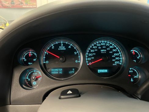 Used 2013 Chevrolet Tahoe LTZ image 11