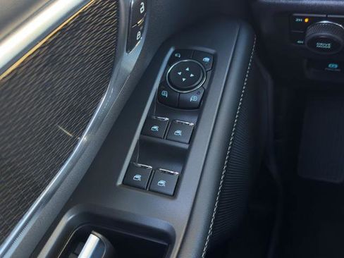 New 2025 Ford Expedition Platinum w/ Stealth Appearance Package image 25