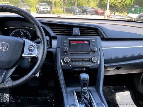 Used 2021 Honda Civic LX image 7