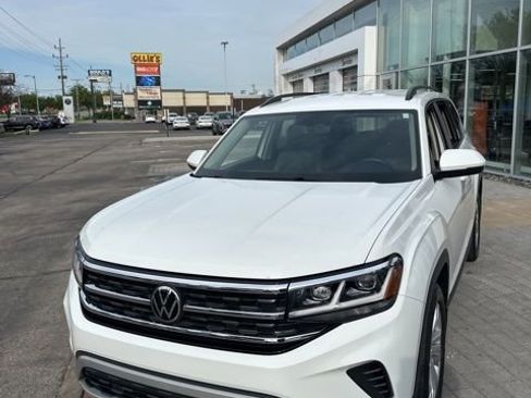 Used 2023 Volkswagen Atlas SE FWD image 17