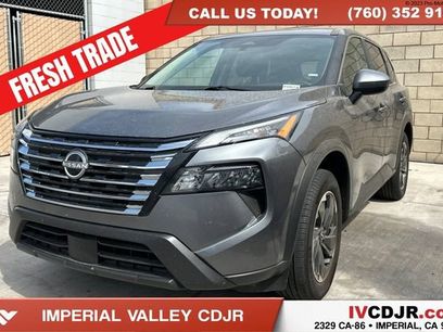 Used 2025 Nissan Rogue SV